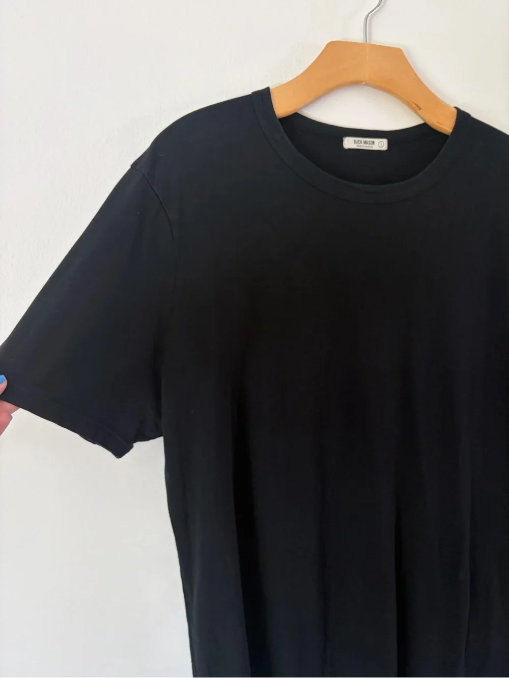 Buck Mason Pima Cotton Curved Hem Crew Neck T-Shirt Black Made in USA Size Large